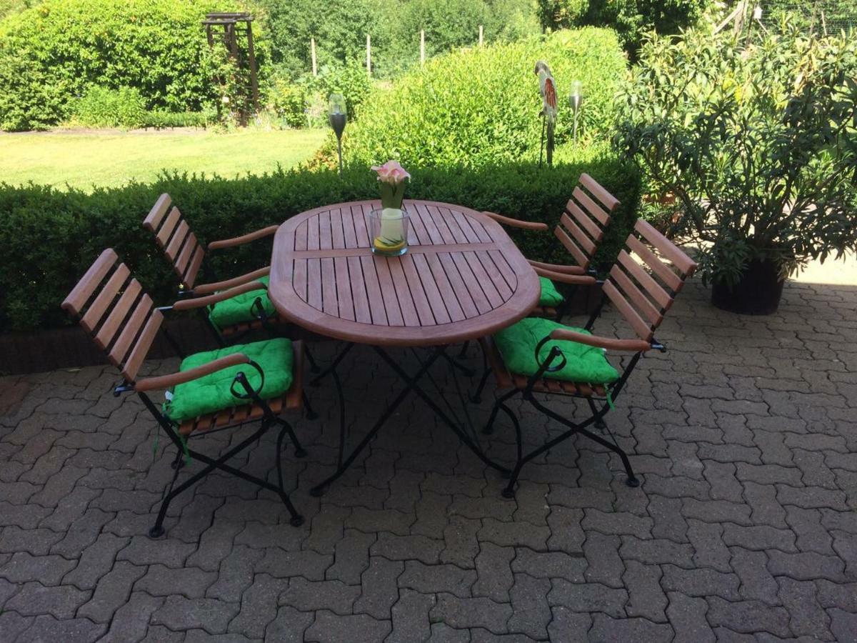 Ferienwohnung Schmitz Serrig Exterior foto