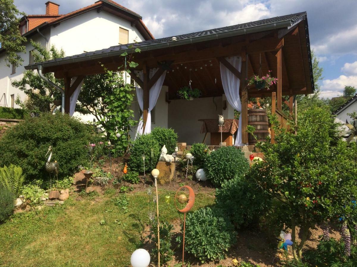 Ferienwohnung Schmitz Serrig Exterior foto